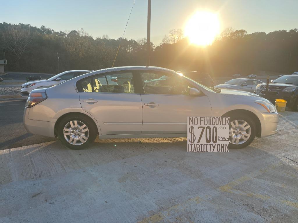 2011 Nissan Altima Base