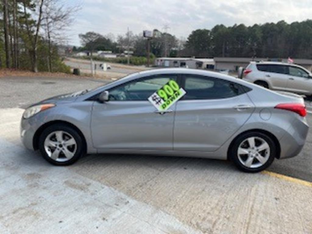 2013 Hyundai Elantra GLS's photo